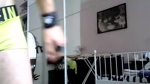 italianmonsterD online show from September 2025 10:04:02 AM