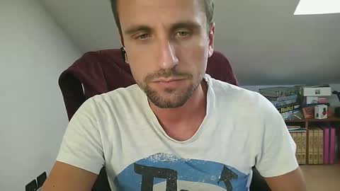 Snapshot of italiano116116 chatting on September 2025 02:43:02 PM italiano116116 online show from September 2025 02:43:02 PM