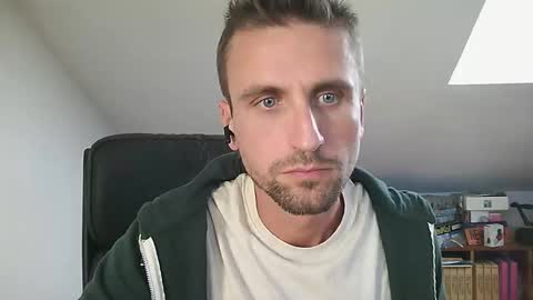 Snapshot of italiano116116 chatting on October 2025 01:21:01 PM italiano116116 online show from October 2025 01:21:01 PM