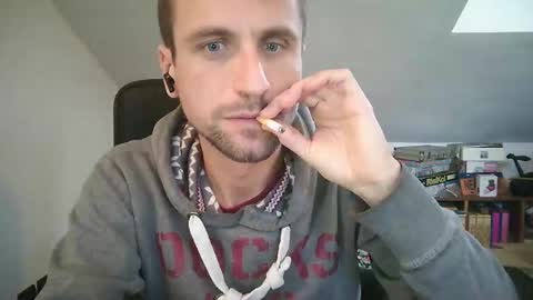 Snapshot of italiano116116 chatting on December 2025 02:55:01 PM italiano116116 online show from December 2025 02:55:01 PM