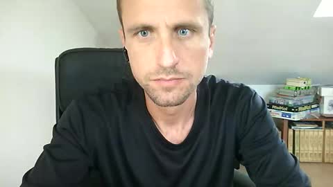 Snapshot of italiano116116 chatting on June 2026 09:33:01 AM italiano116116 online show from June 2026 09:33:01 AM
