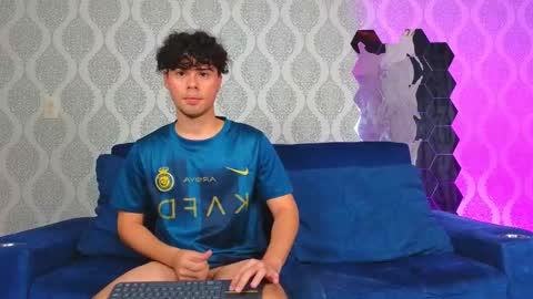 Ithan and Friends online show from February 2025 10:39:01 PM