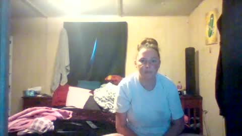 Snapshot of its_kimber chatting on June 2026 05:00:02 PM its kimber online show from June 2026 05:00:02 PM