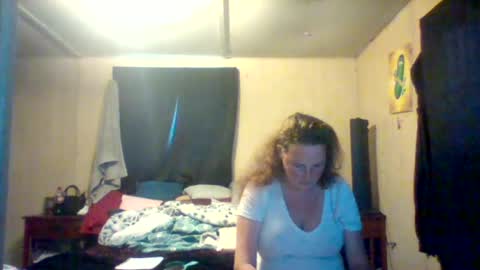 Snapshot of its_kimber chatting on June 2026 04:08:02 PM its kimber online show from June 2026 04:08:02 PM