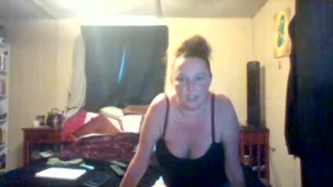 Snapshot of its_kimber chatting on June 2026 04:22:02 PM its kimber online show from June 2026 04:22:02 PM