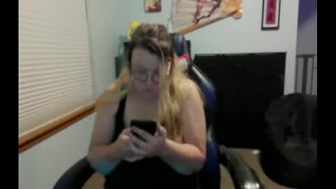 Snapshot of itsglitch222 chatting on September 2025 07:52:02 AM Itsglitchh222 online show from September 2025 07:52:02 AM