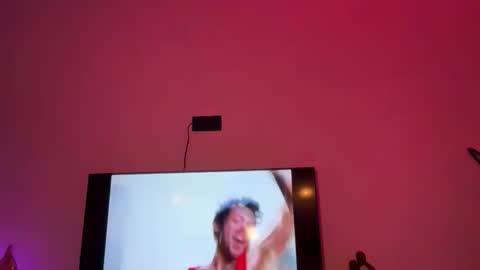 Luna online show from February 2026 02:53:01 AM