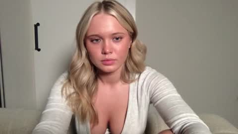 OF  madisynmaee online show from March 2025 12:37:02 AM