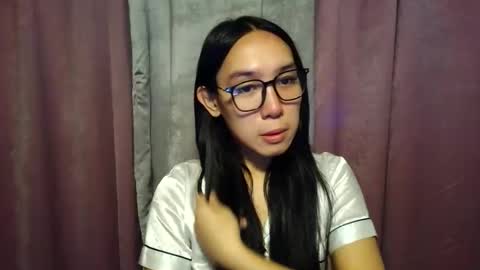 itsmehotqueen online show from February 2026 05:15:01 AM