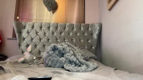 Lola online show from January 2025 06:14:01 PM