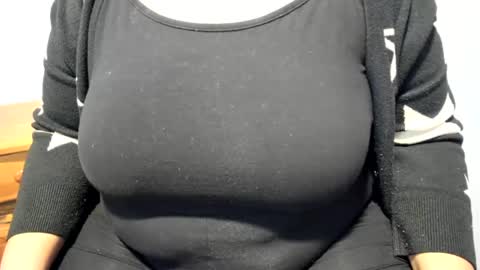 Snapshot of itsmistressxxx chatting on February 2025 06:53:01 PM EBONYBBW online show from February 2025 06:53:01 PM