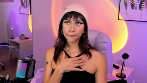 itsmroom online show from April 2026 04:49:02 AM