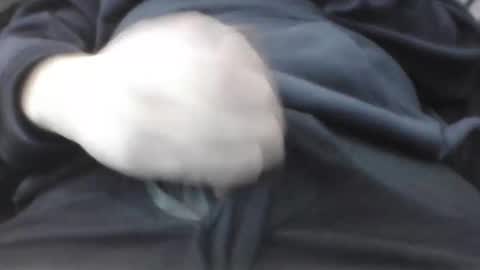 itsssergio1003 online show from November 2025 05:47:02 PM