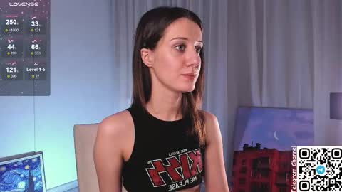 Kira online show from December 2025 12:09:01 PM