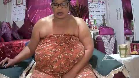 Snapshot of itumeleng74 chatting on May 2026 06:42:02 AM itumeleng74 online show from May 2026 06:42:02 AM
