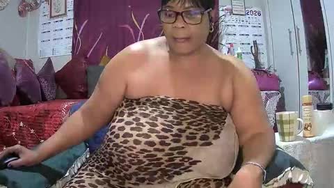 Snapshot of itumeleng74 chatting on May 2026 06:56:02 PM itumeleng74 online show from May 2026 06:56:02 PM