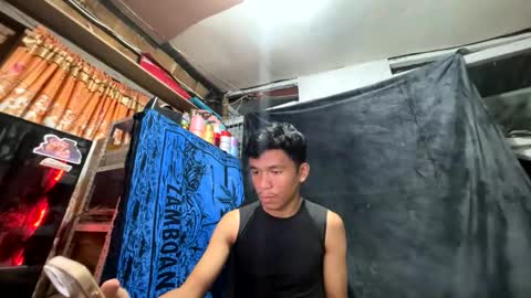 itzme_fred online show from April 2026 04:23:02 PM