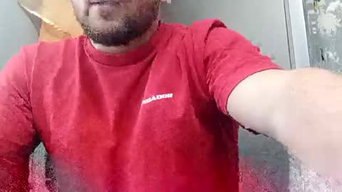 iurcupetru07 online show from December 2025 01:16:02 PM