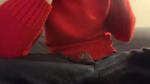 Snapshot of iuuuf2 chatting on February 2025 05:49:02 AM Iuuuf2 or Samel online show from February 2025 05:49:02 AM