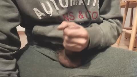 Snapshot of iuuuf2 chatting on February 2026 05:03:02 AM Iuuuf2 or Samel online show from February 2026 05:03:02 AM