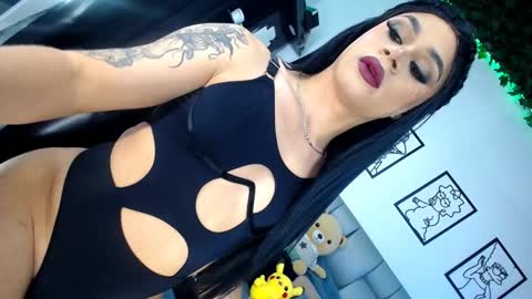 y  online show from December 2024 09:30:02 PM