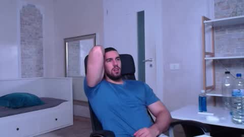 IvanHydee online show from September 2025 04:36:02 AM