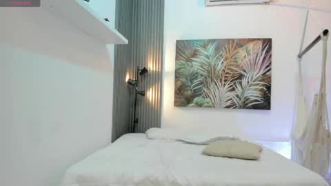 Snapshot of ivania_lua chatting on May 2026 11:17:01 AM ivania_lua online show from May 2026 11:17:01 AM