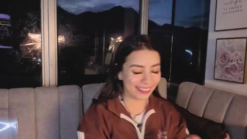 Ivanna West online show from November 2025 10:26:01 AM