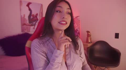 iveet  online show from November 2025 05:54:01 AM