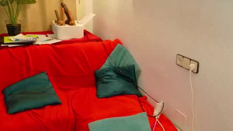 Snapshot of ivonne_hilton chatting on April 2026 09:29:02 AM Ivonne online show from April 2026 09:29:02 AM