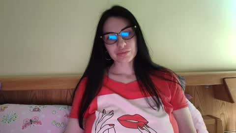 Ivory online show from March 2025 05:33:01 PM