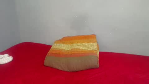 IVORYTITS48 online show from March 2025 09:40:01 AM