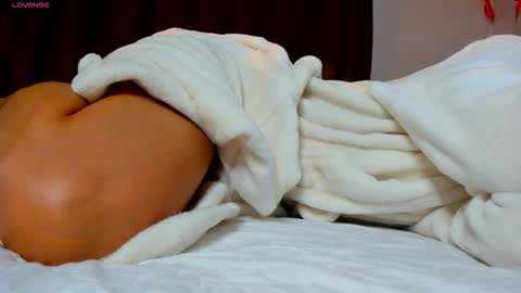 Ivy online show from March 2026 02:04:02 AM