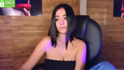 Snapshot of ivy_gail chatting on July 2026 05:03:02 AM IVY online show from July 2026 05:03:02 AM