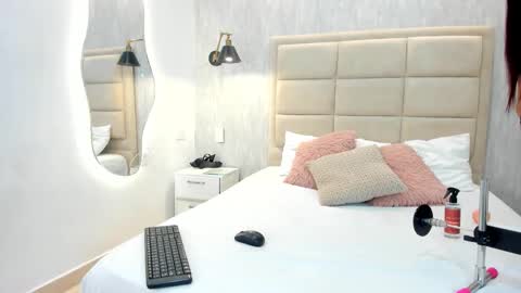 IVY  online show from January 2026 01:25:02 PM