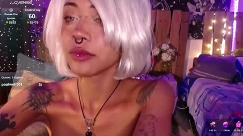 Ivy bank   online show from November 2025 08:49:01 PM