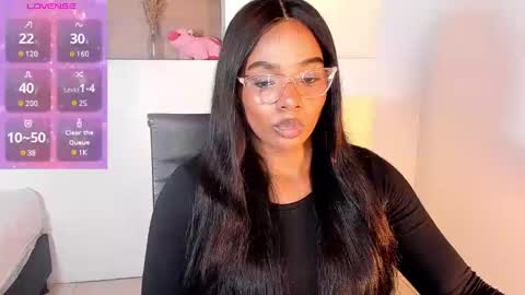 i v y  b l i s s online show from February 2025 02:37:01 PM