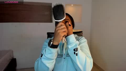 i v y  b l i s s online show from February 2025 11:50:02 AM