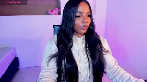 i v y  b l i s s online show from February 2025 12:16:02 PM