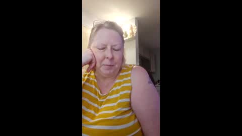 Snapshot of ivyjane3522 chatting on April 2026 05:43:01 PM ivyjane3522 online show from April 2026 05:43:01 PM