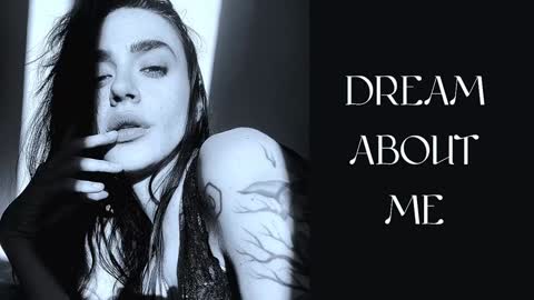 Snapshot of ivyjonson chatting on January 2025 08:04:02 PM Miss Ivy online show from January 2025 08:04:02 PM