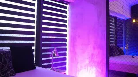 IvyRowa online show from October 2025 02:51:02 PM