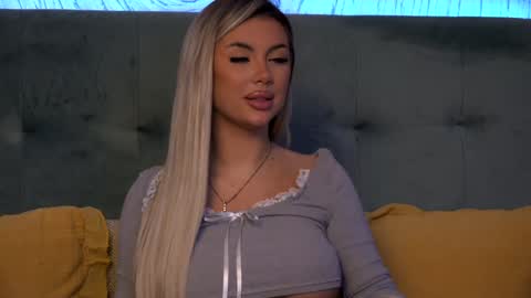  Ivy  online show from January 2025 06:33:01 AM