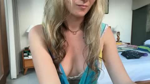 ivysagex online show from April 2026 08:20:02 AM