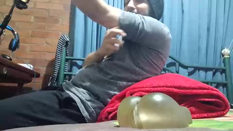 iwanturarse online show from October 2025 05:13:01 AM