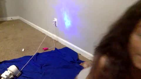 iysisfv online show from October 2025 01:28:01 AM