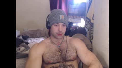 izak144 online show from February 2025 10:19:02 PM