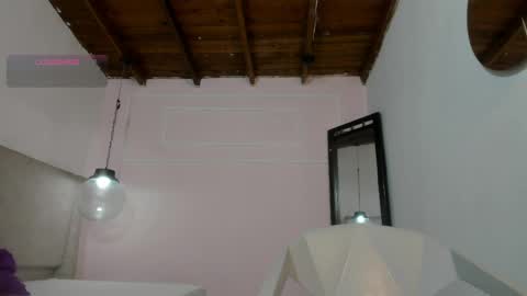 izelevans online show from April 2026 10:48:01 AM