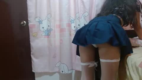 Izzyy online show from November 2025 06:52:01 PM