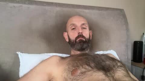 izzysboytoy1 online show from December 2025 10:46:01 AM